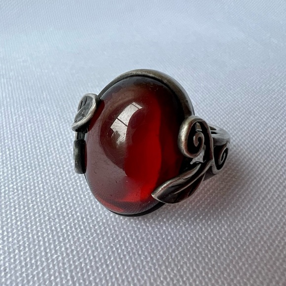 Garnet Red Chalcedony Ring - Picture 2 of 6